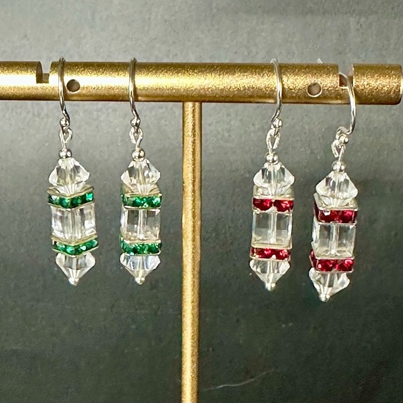 Handmade Swarovski Crystal Holiday Earrings Sterling Silver Red & Green Sparkle - Picture 7 of 10
